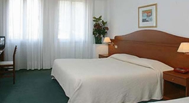 Hotel Ezzelino San Zenone Extérieur photo