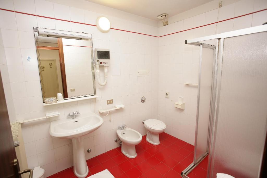 Hotel Ezzelino San Zenone Chambre photo